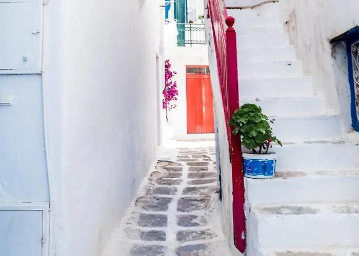 Mykonos Vibes Downtown Townhouse Apartament