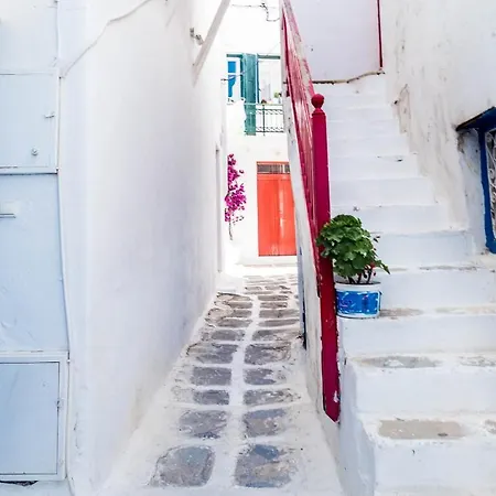 Mykonos Vibes Downtown Townhouse Апартаменты