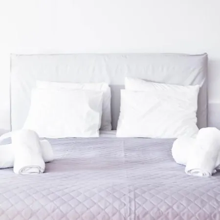 Mykonos Vibes Downtown Townhouse Апартаменты *